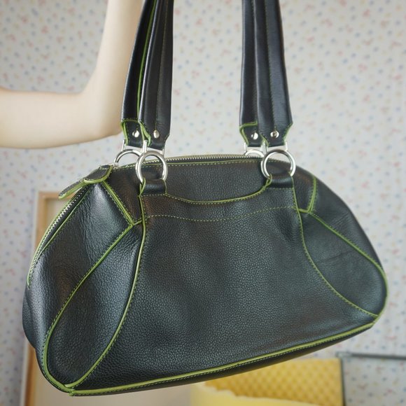 Danier Black Leather + Lime Green Baguette Bag - Picture 7 of 7